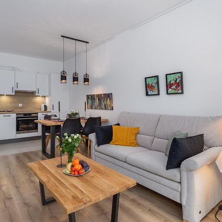 Stela Water Side Apartment - Swimming Pool & Sauna By Renters Prestige Dziwnów Esterno foto