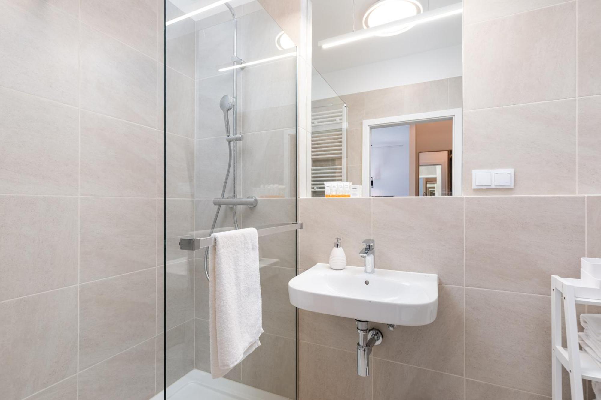 Stela Water Side Apartment - Swimming Pool & Sauna By Renters Prestige Dziwnów Esterno foto